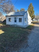 Building Photo - 729 Washington St