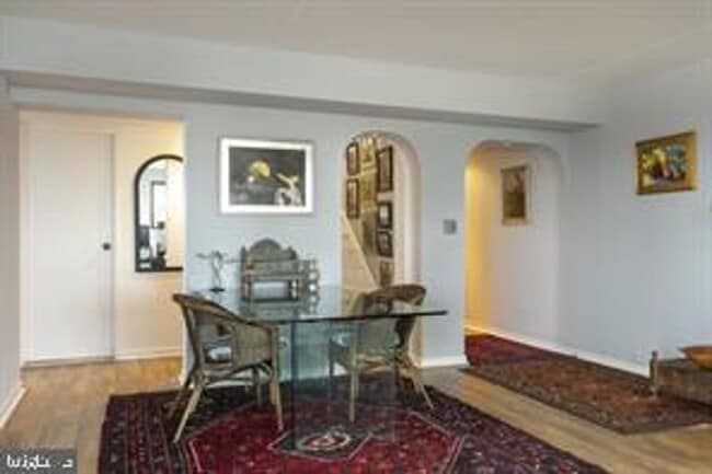 Building Photo - Bi-Level Penthouse with 3 Balconies & Delaware River Views | 3 Bed, 3 Bath | Society Hill