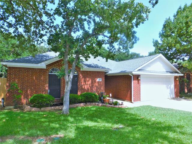 Foto del edificio - 3840 Chimney Rock Dr