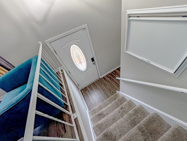 Foto del edificio - 8616 Hickory Ave