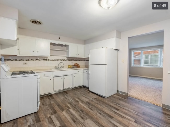 Building Photo - 7228 38th Pl