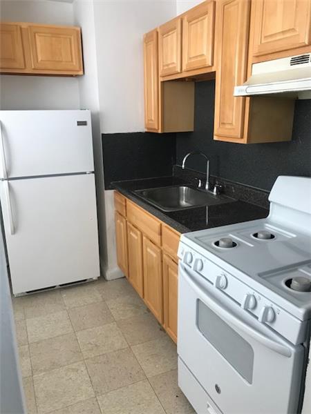 Primary Photo - 260 E Walnut Park Dr