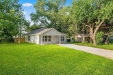 Foto principal - 305 E Shepherd St