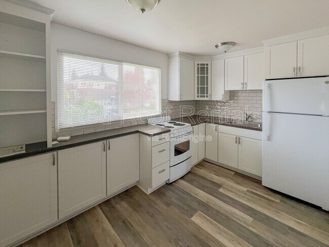 Building Photo - 1115 N 12th St