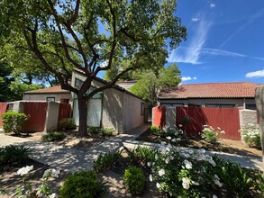 Building Photo - 5965 E Shields Ave