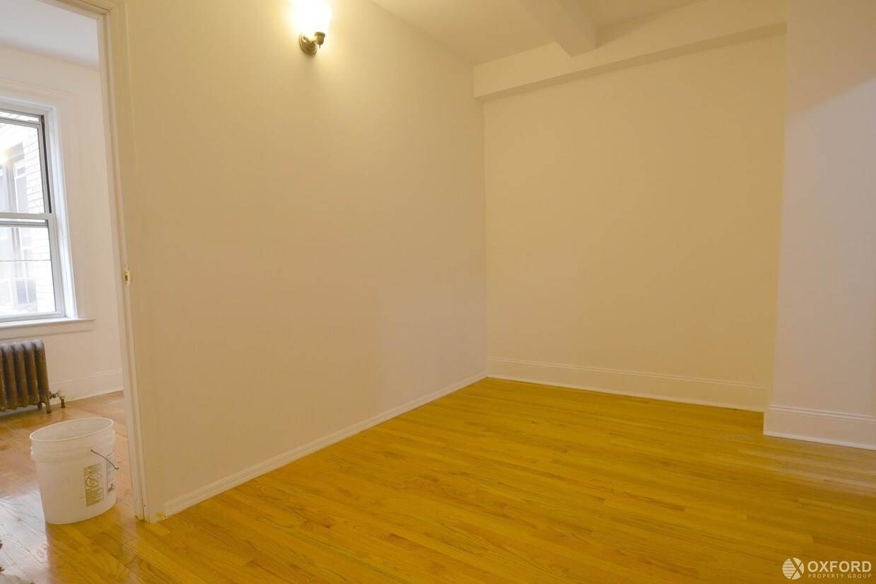 Foto del edificio - 200 West 70th Street