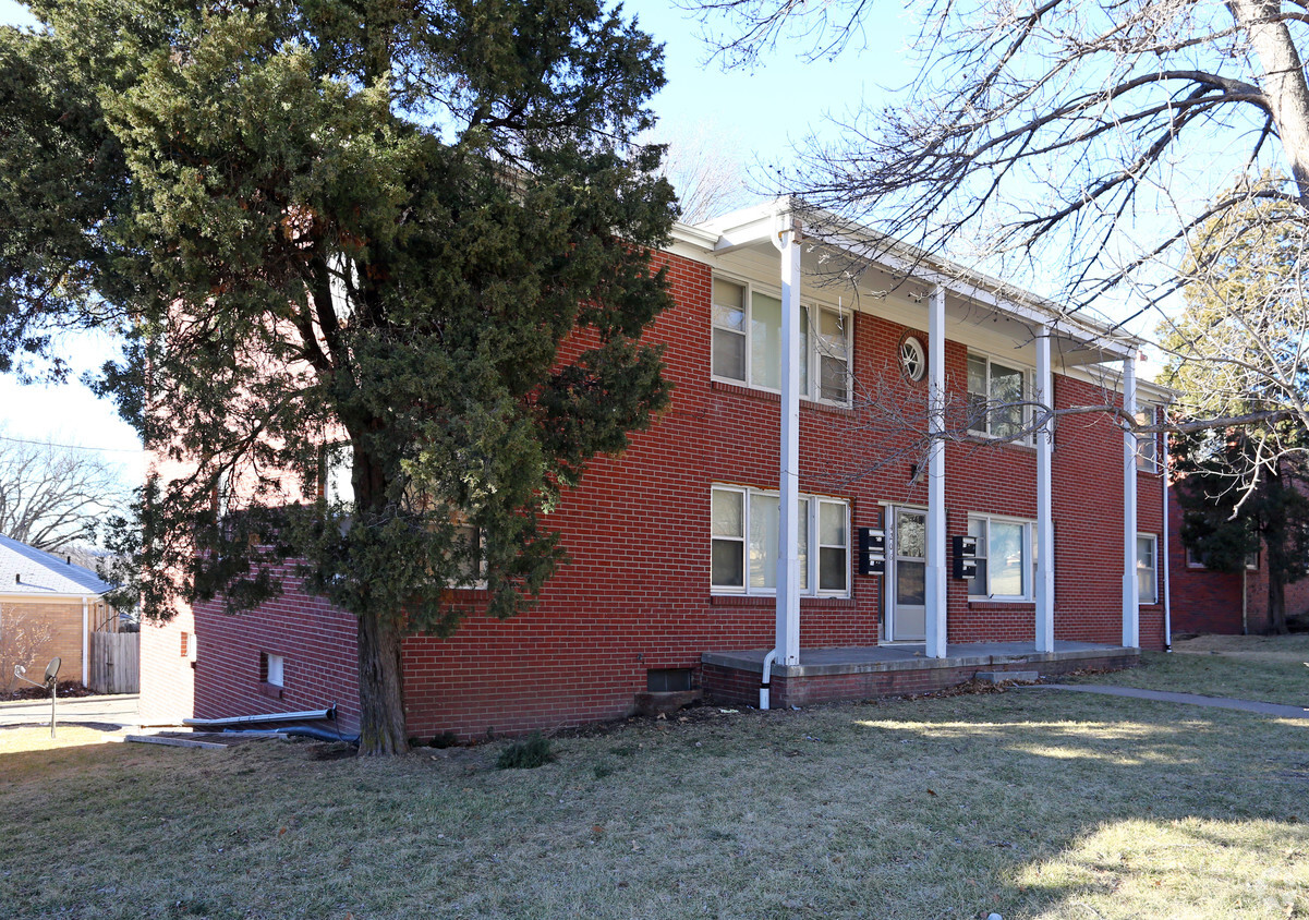 Building Photo - 4206 N 52nd St