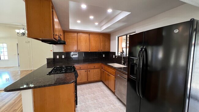 Foto del edificio - 12747 Tehama Cir