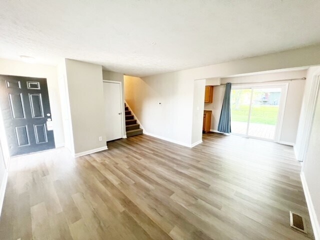 Foto del edificio - 10040 E 33RD STREET