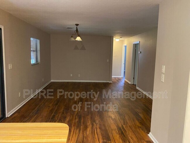 Foto del edificio - 746 SE 29th Terrace