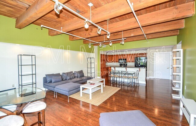 Foto del edificio - 430 N Park Ave