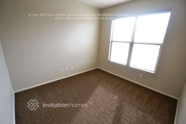 Building Photo - 4406 W Hasan Dr