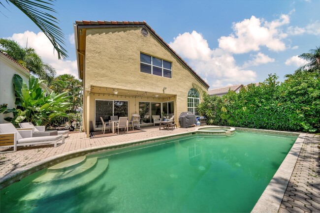 Building Photo - 23322 La Vida Way