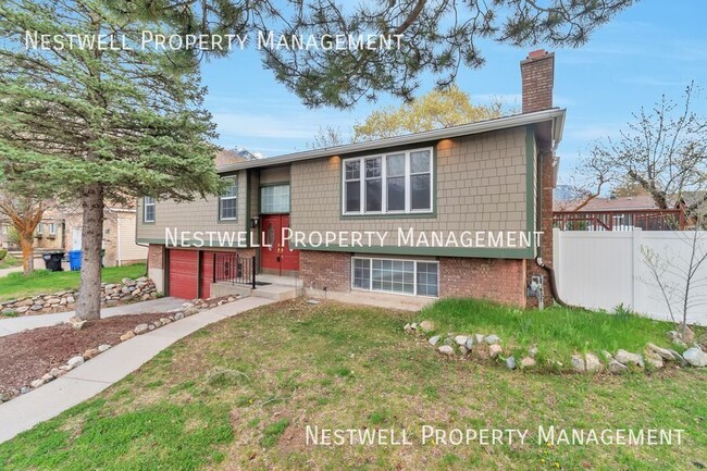 Foto del edificio - 3462 Greenhills Dr