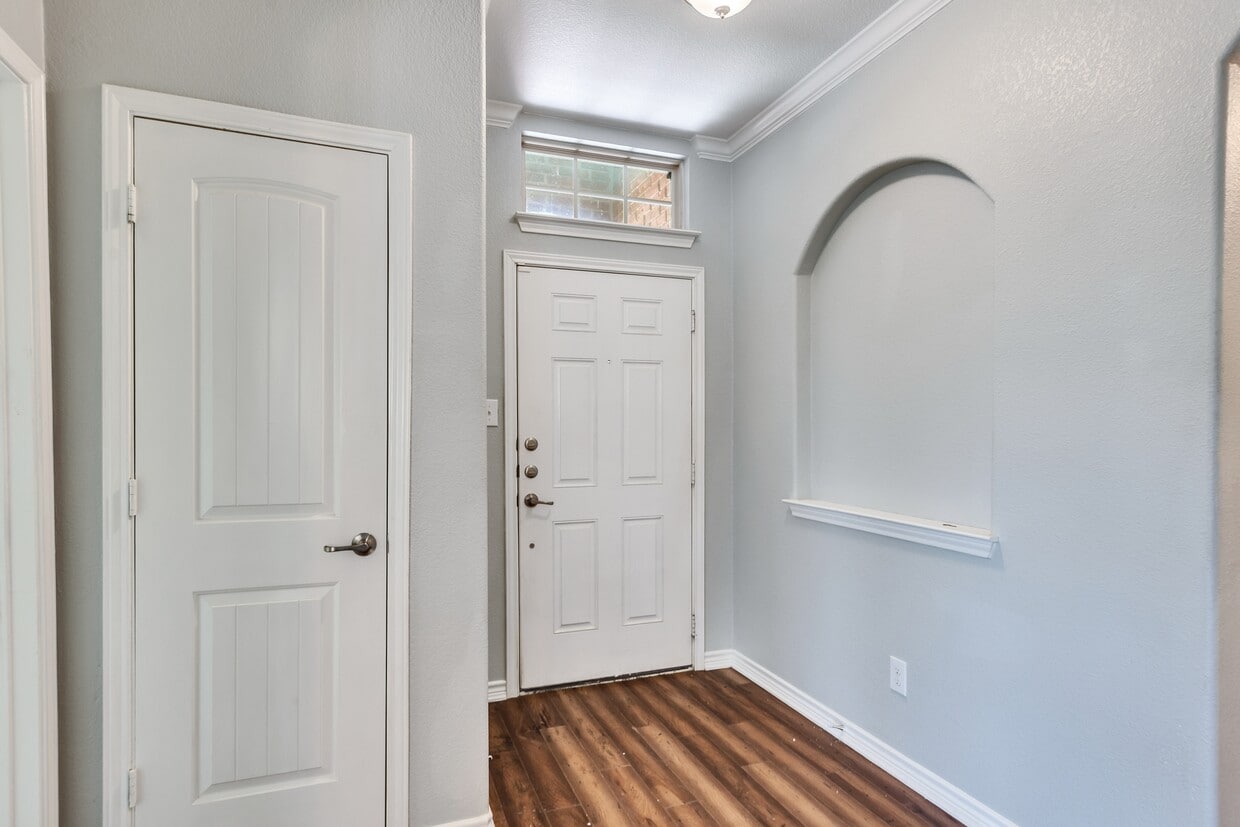 Foto principal - 4505 Chestnut Meadows Bend