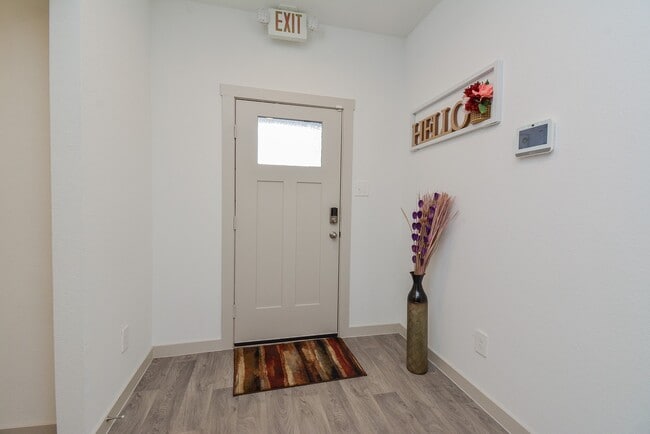 Building Photo - 7326 Marina Hts Wy