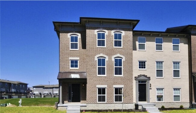 Building Photo - 916 Yorkshire Ln