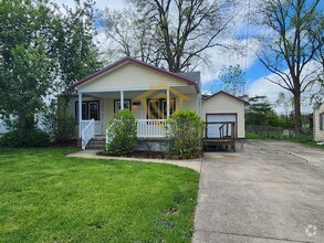 Building Photo - 1127 Lindberg Rd