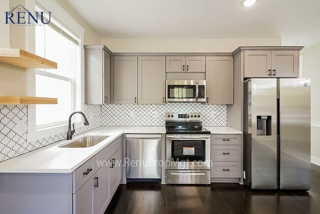 Foto del edificio - This Summer Special is Heating Up!: 50% of...