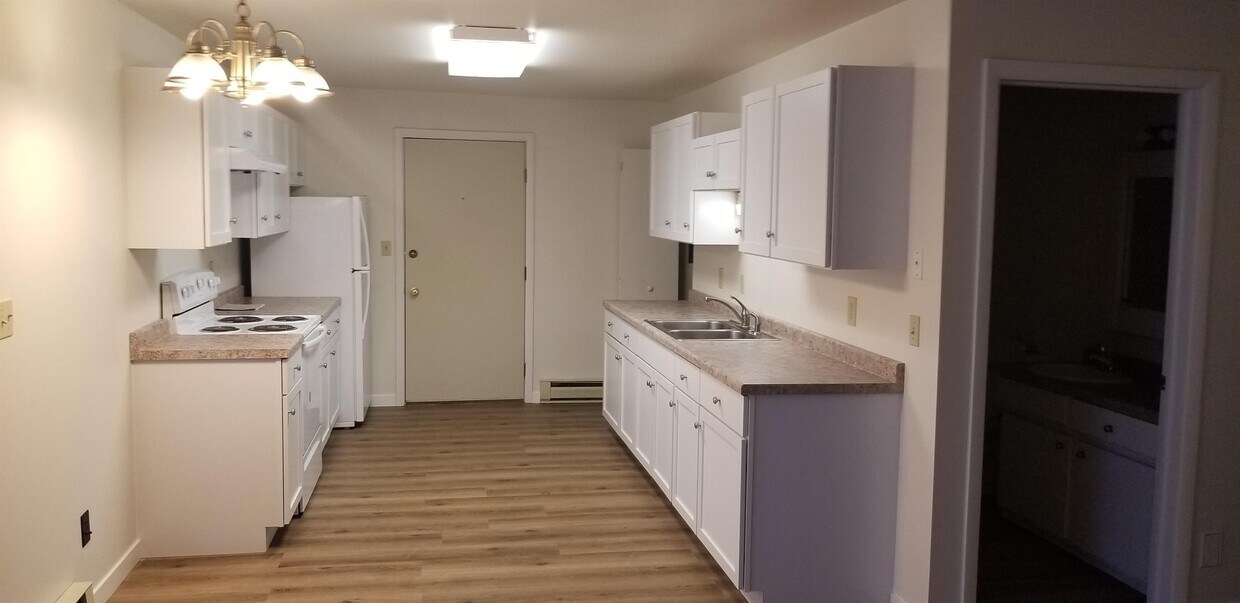 376 Lincoln St, Amherst, WI 54406 House Rental in Amherst, WI