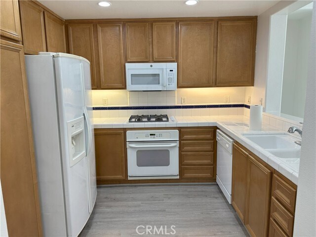 Building Photo - 49 Walbert Ln