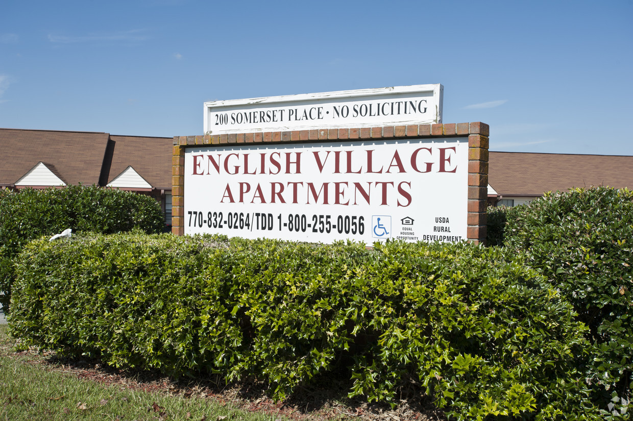 Foto principal - English Village Apartments