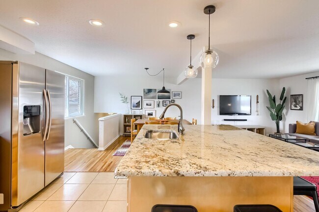 Foto del edificio - 10976 W 62nd Ave
