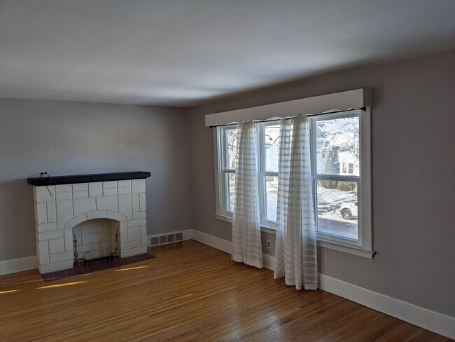 Living Room - 174 Ramsdell Ave