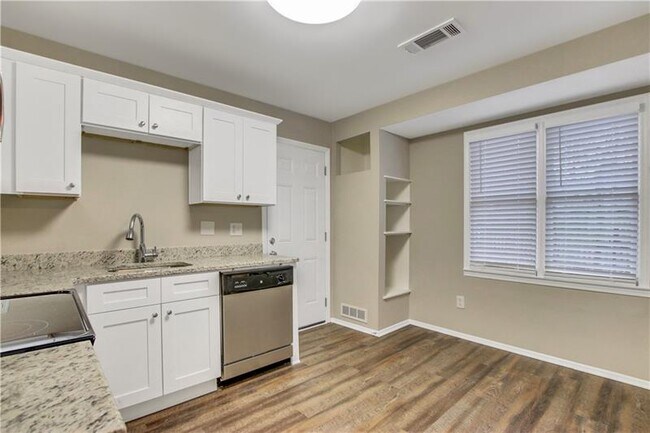 Foto del edificio - 4164 Vernon Commons