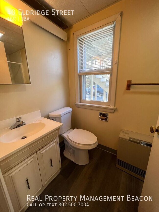 Foto del edificio - Downtown Lebanon 1 BR $1100 plus utilities