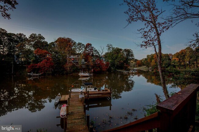 Building Photo - 771 Macsherry Dr