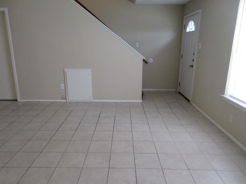 201 W F St, La Porte, TX 77571 Townhome Rentals in La Porte TX