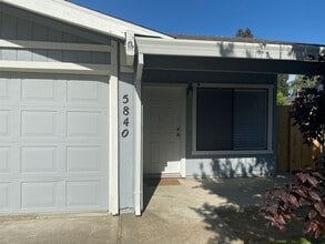 Building Photo - 5840 Shelldrake Ct