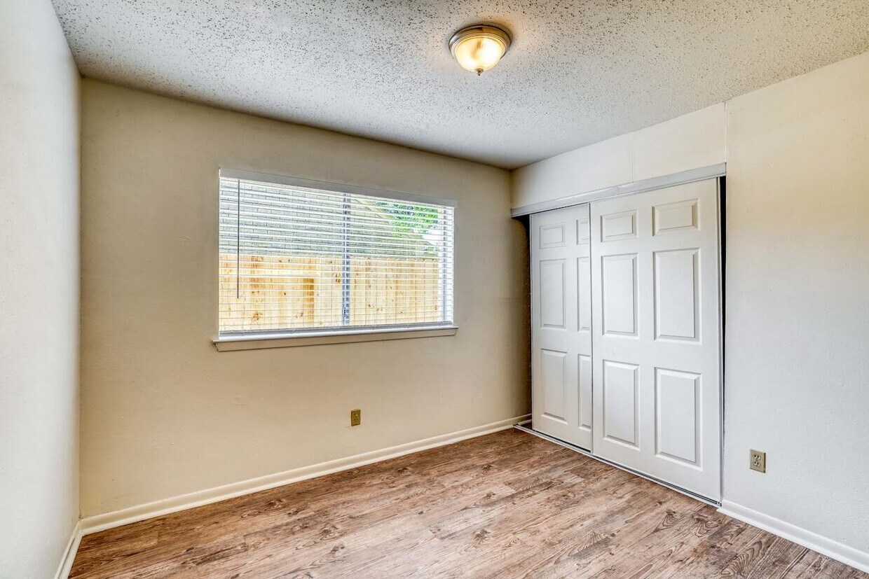 Foto del edificio - 22614 Powell House Ln