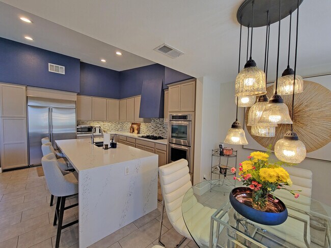 Building Photo - 78560 Runaway Bay Dr