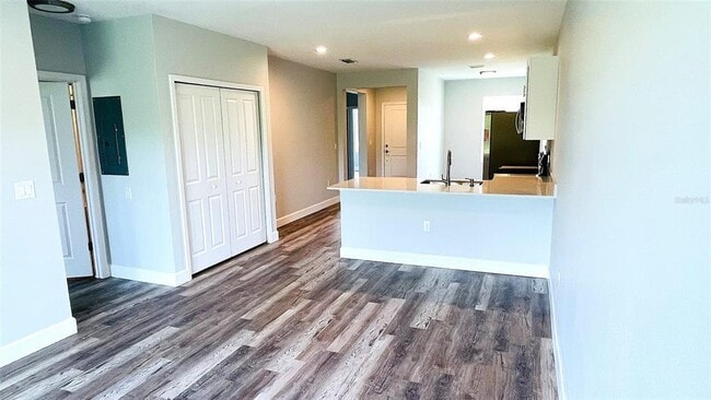 Building Photo - 12260 Henley Ave