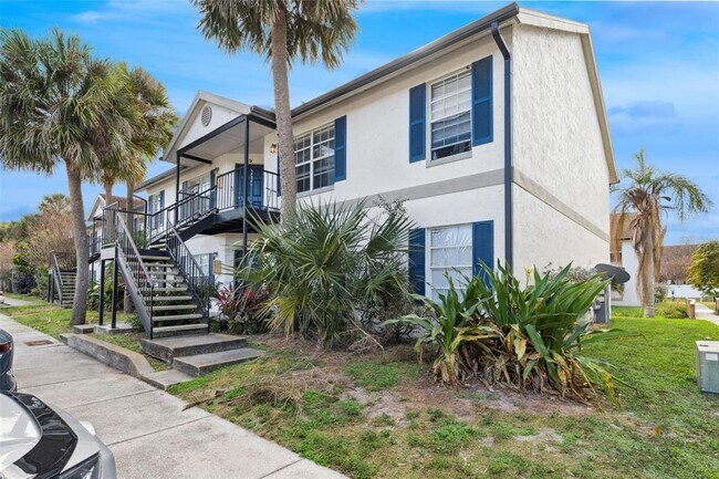 Building Photo - 3651 N Goldenrod Rd