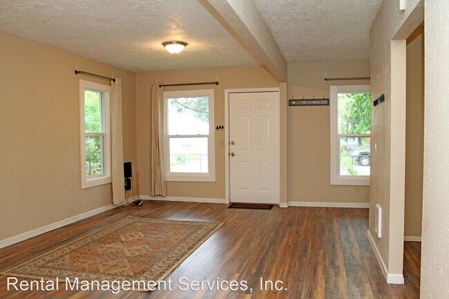 Building Photo - 3 br, 2 bath House - 7130 SE 69th Ave.