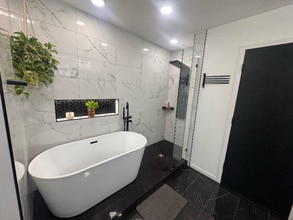 Building Photo - 854 N First St