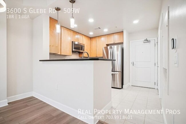 Photo - 3600 S Glebe Rd Apartment