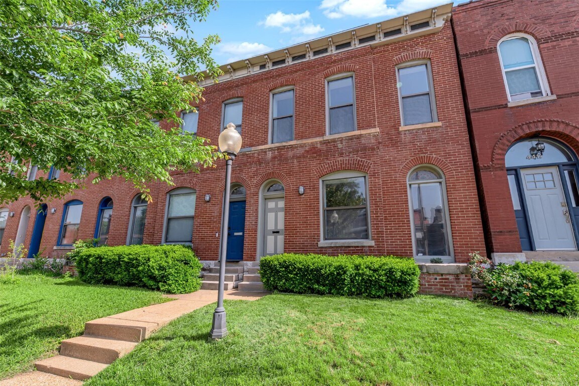 Foto principal - 4419 Oakland Ave