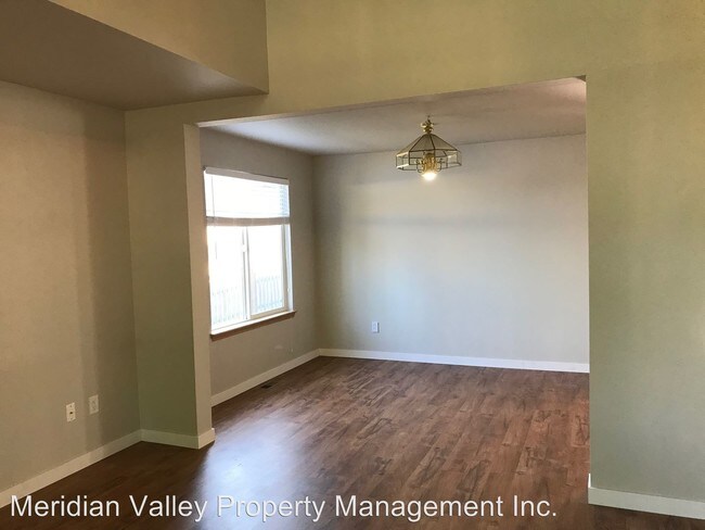 Foto del edificio - 4 br, 2.5 bath House - 10020 SE 233rd St