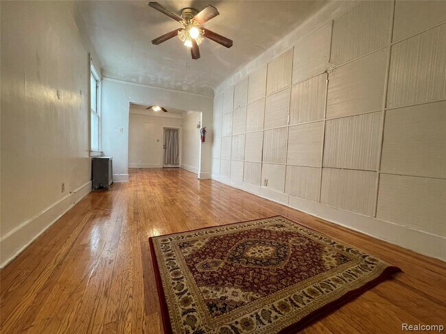 Foto del edificio - 13343 Michigan Ave