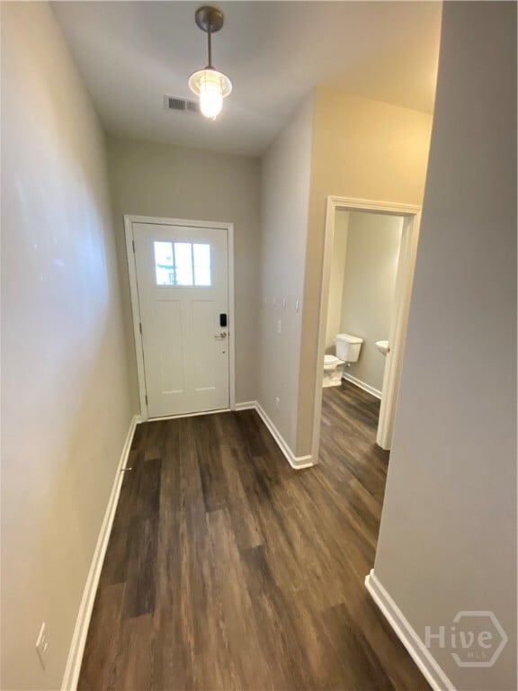Building Photo - 97 Ainsdale Dr