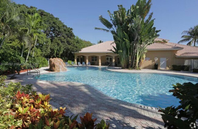 Foto del edificio - 5550 NW 61st St