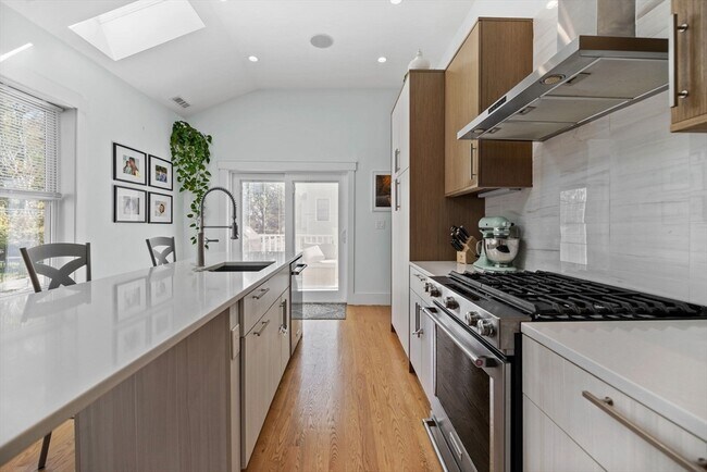 Foto del edificio - 11 Ashland St