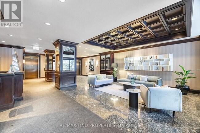 Photo du bâtiment - 30 Wellington St E