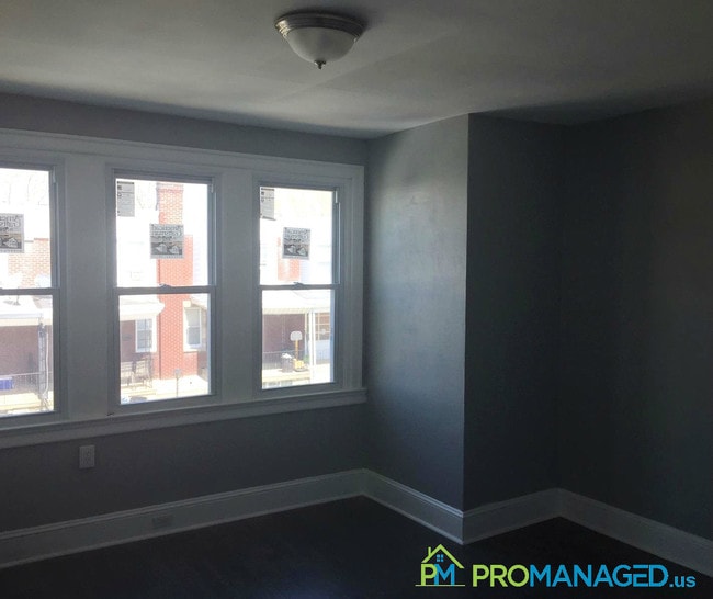 Foto del edificio - 7145 Gillespie St