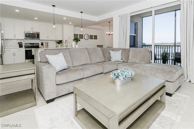 Foto del edificio - 5583 Double Eagle Cir