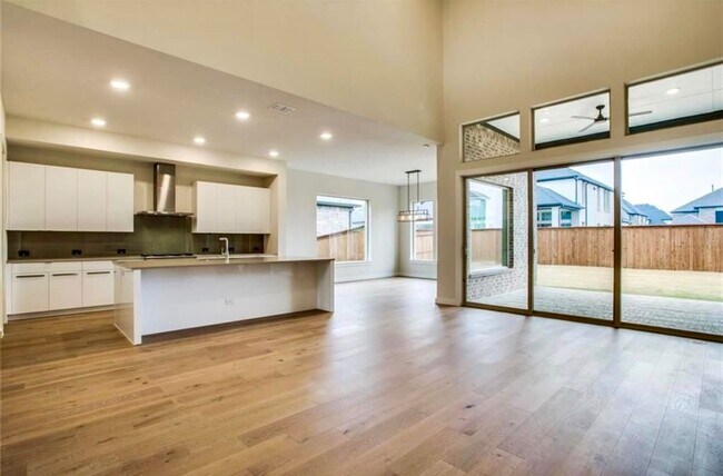 Building Photo - 4031 Heatherton Dr